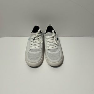 Vessi Weekend Sneaker Marble White Unisex Size M07 W08 Pre-Owned